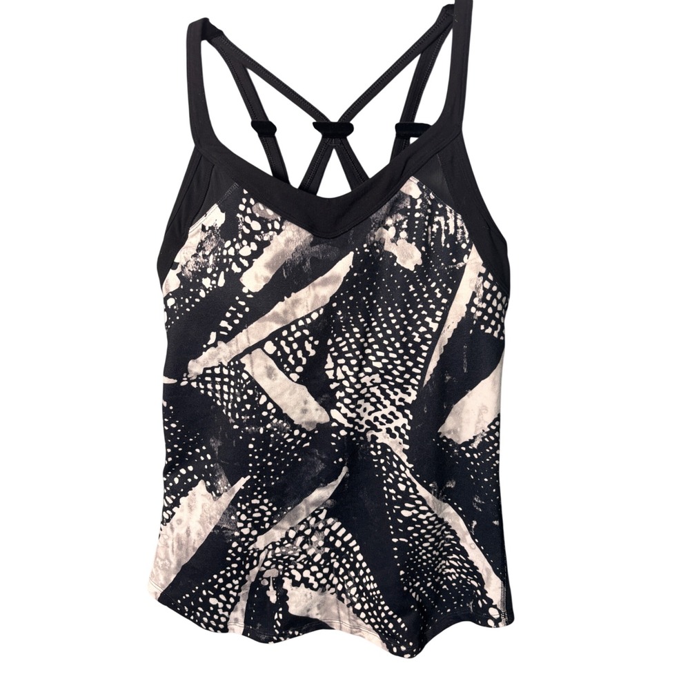 Lululemon Free Flowing Tank Top in Static Mist White Black 6 Shelf Bra Abstract